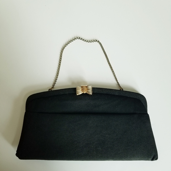 Vintage Handbags - Vintage Bow Clutch Purse